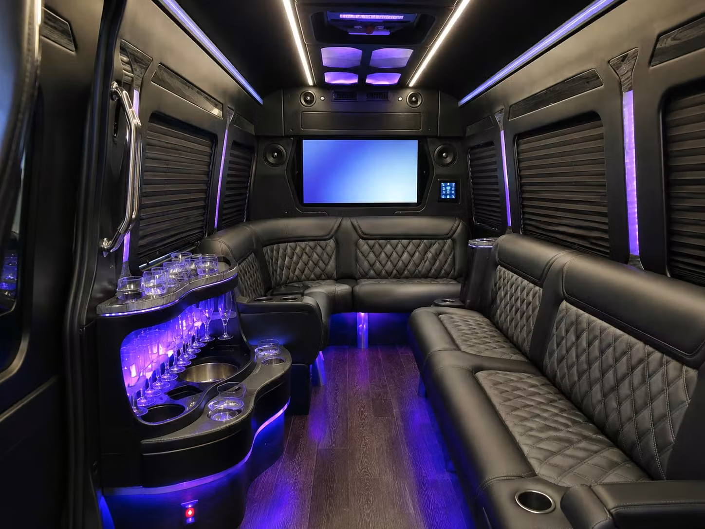 blaine conference and convention shuttle bus rentals for large corporate groups