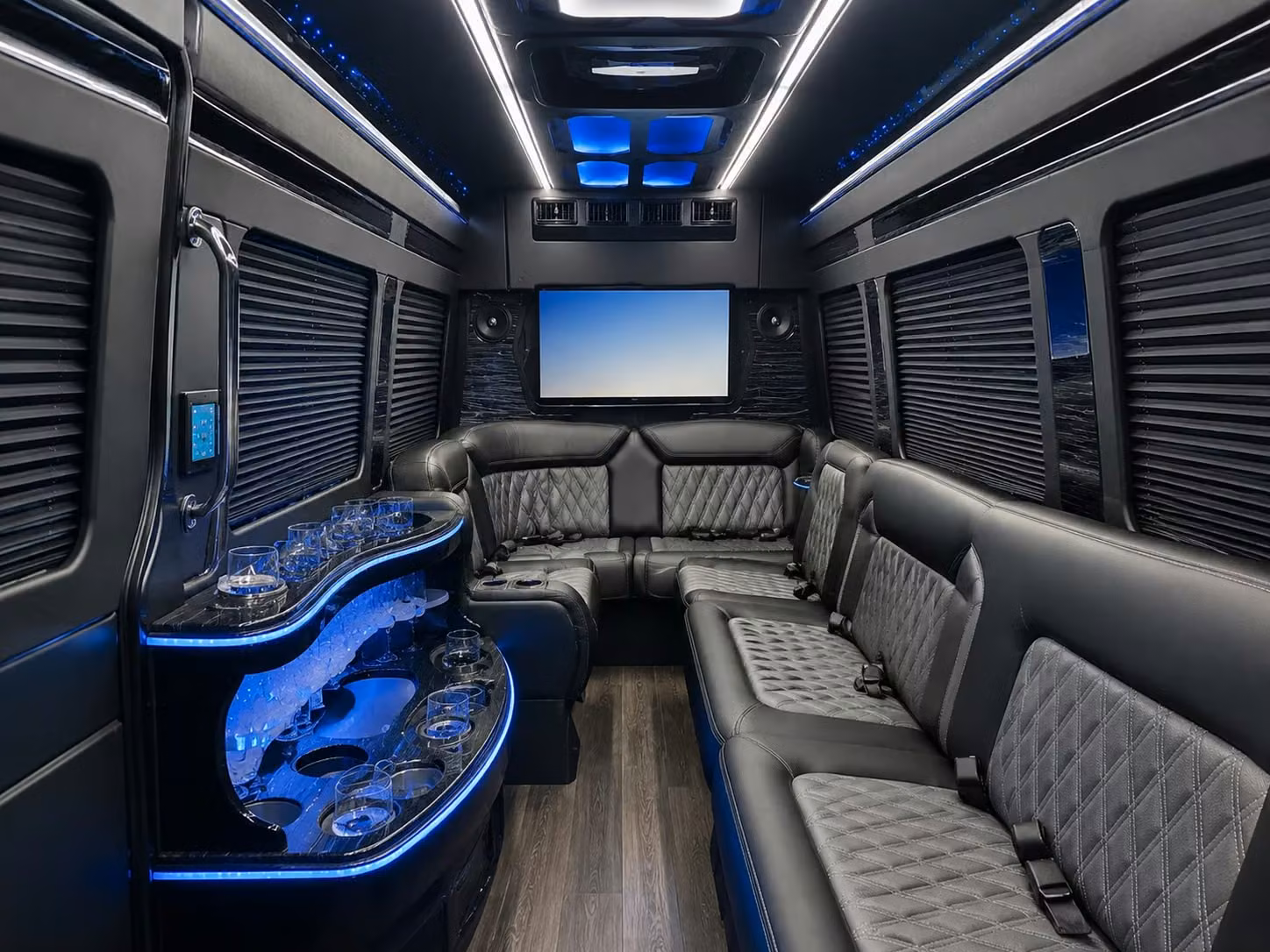 blainecharterbus com is how youth sports teams and tournament groups travel smart in blaine