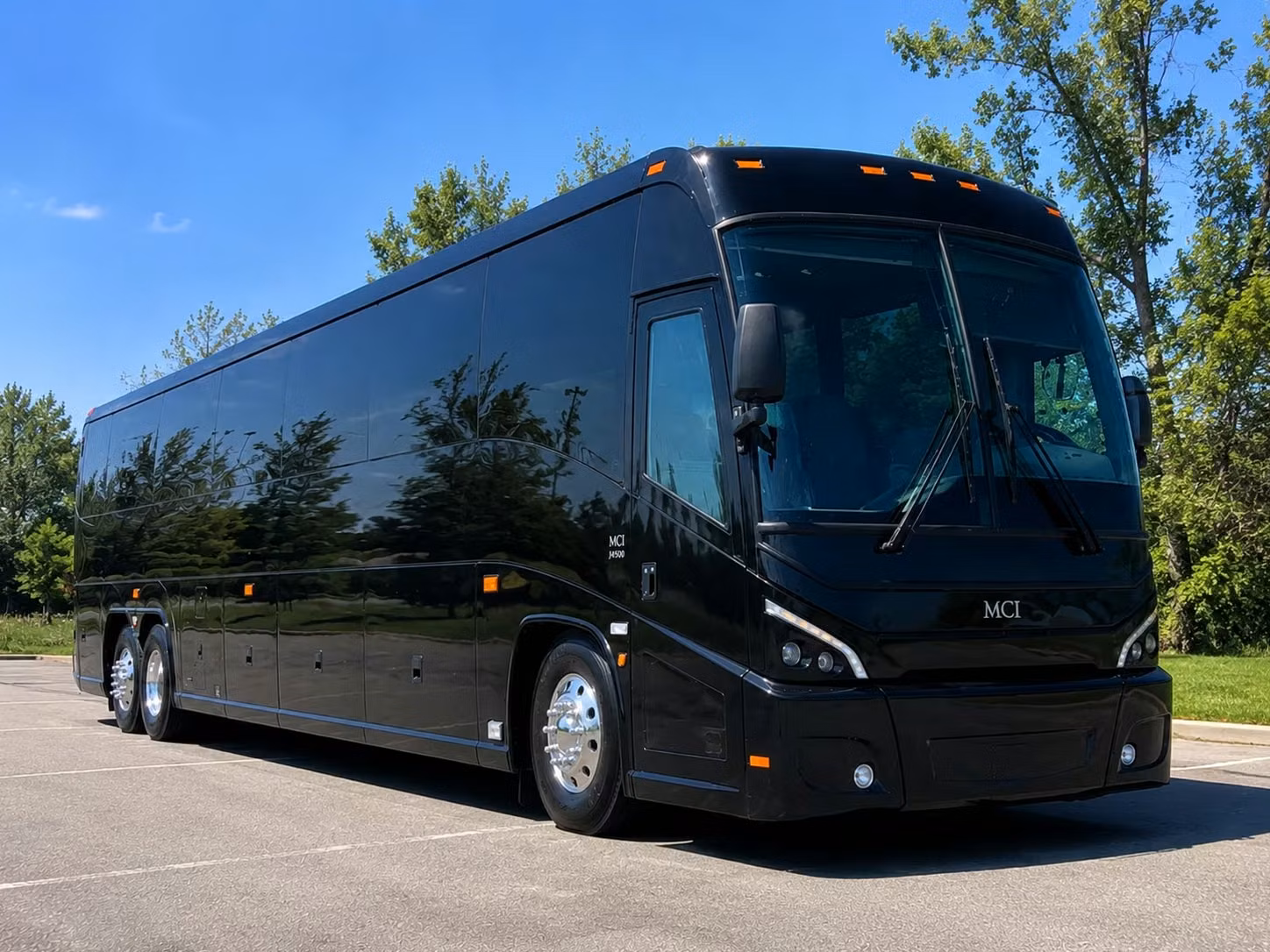 wedding shuttle bus rentals for blaine and anoka county venues