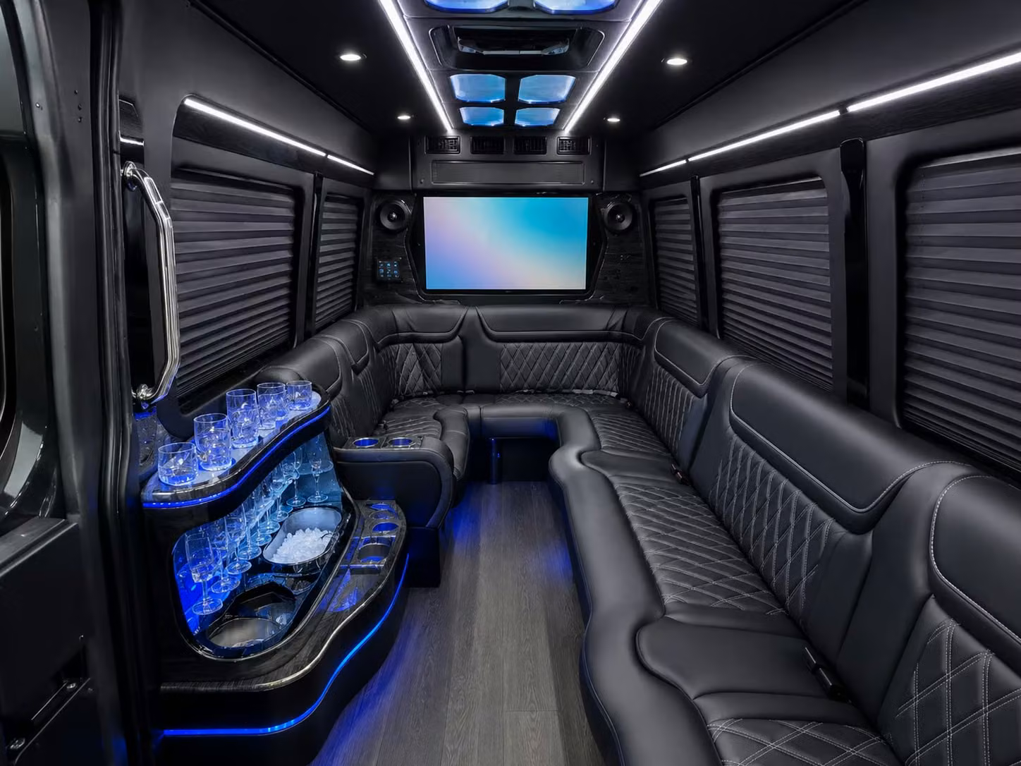 why blaine concert goers choose blainecharterbus com for group transportation
